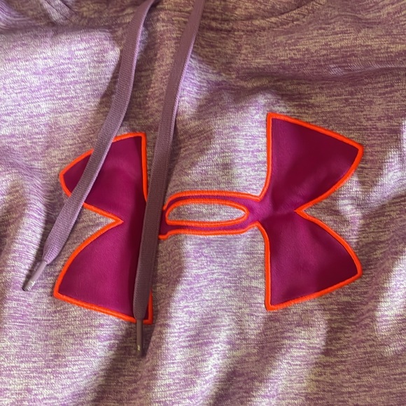 Under armour hoodie - Picture 2 of 3